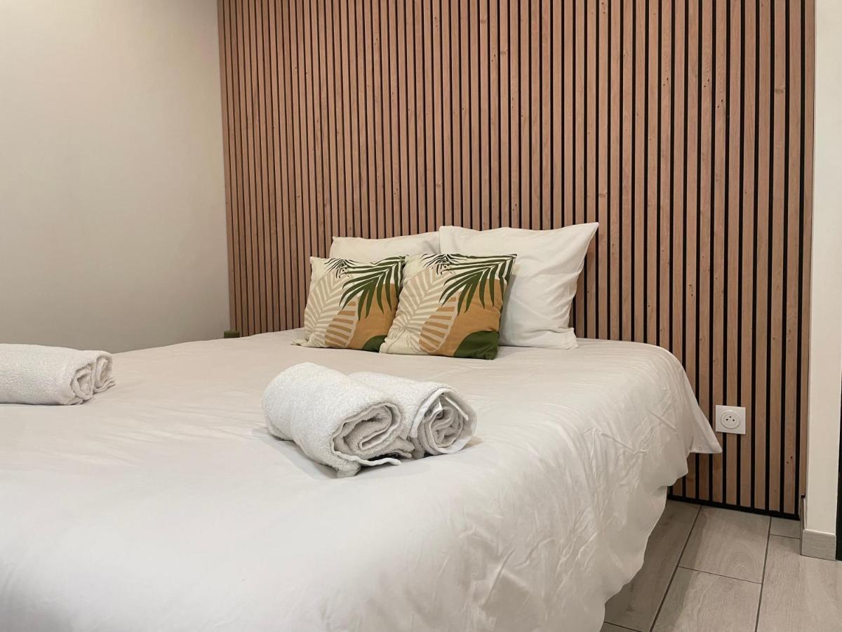 Appartement Avec Jacuzzi Sassenage Exterior foto
